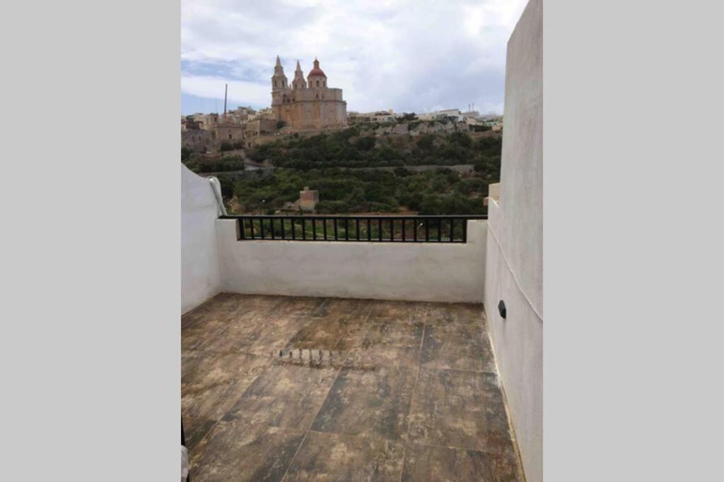 Mellieha Luxury Penthouse With Sea & Country Views Exterior foto